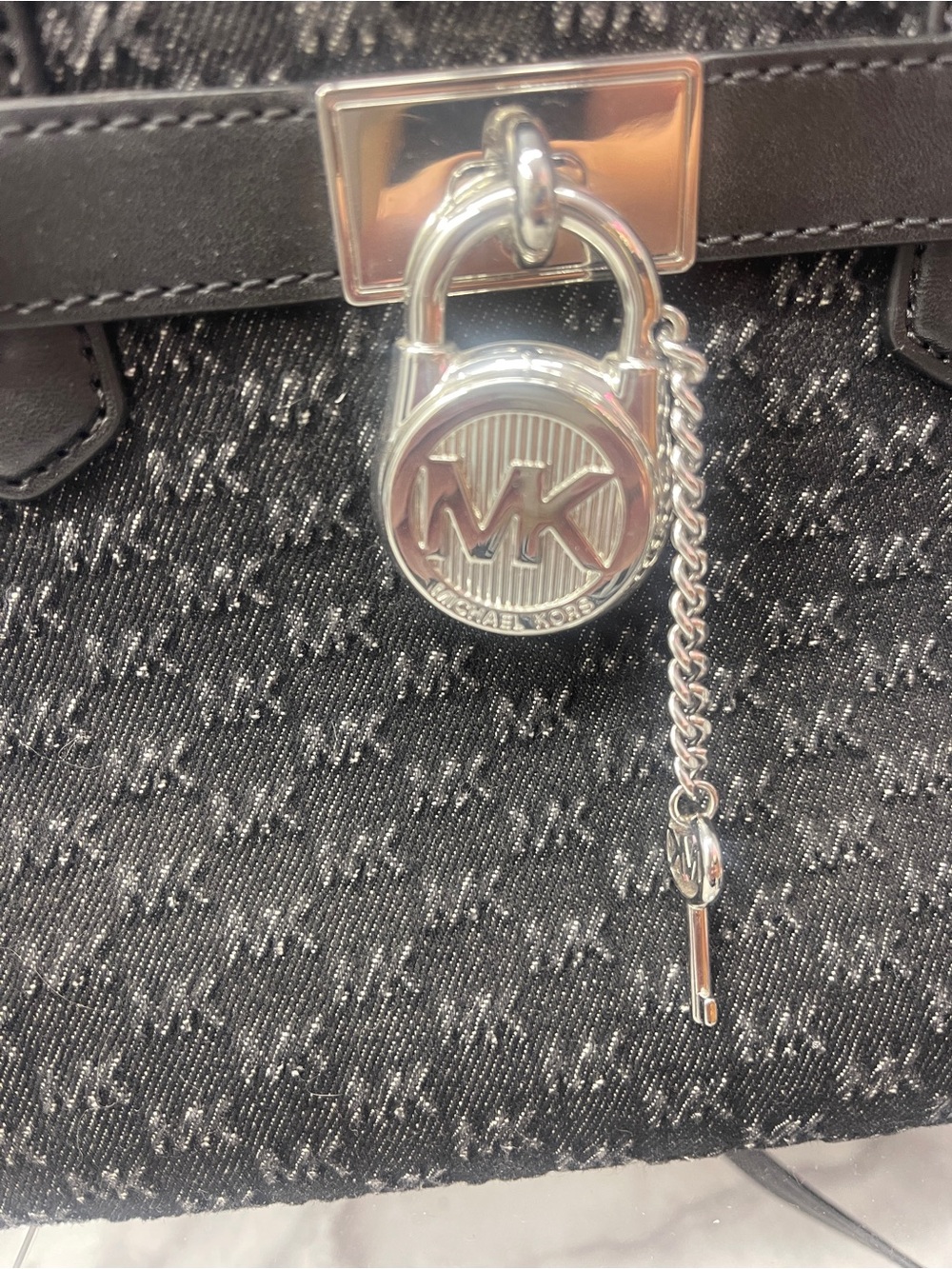 Michael Kors Hamilton Small Black Denim Logo Satchel & Matching Wallet - Picture 13 of 15